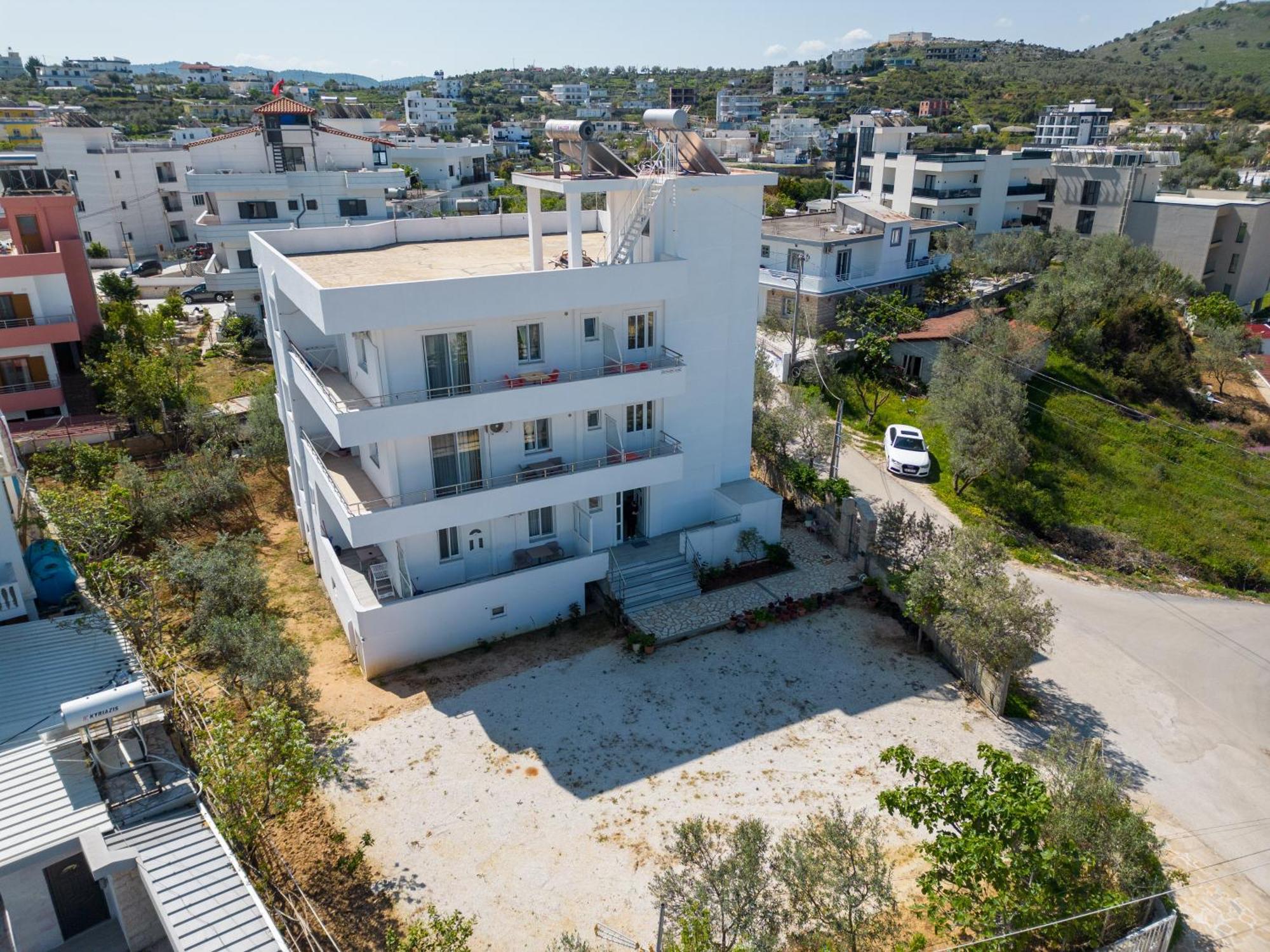 Near The Sea Apartments Nano Ksamil Eksteriør billede