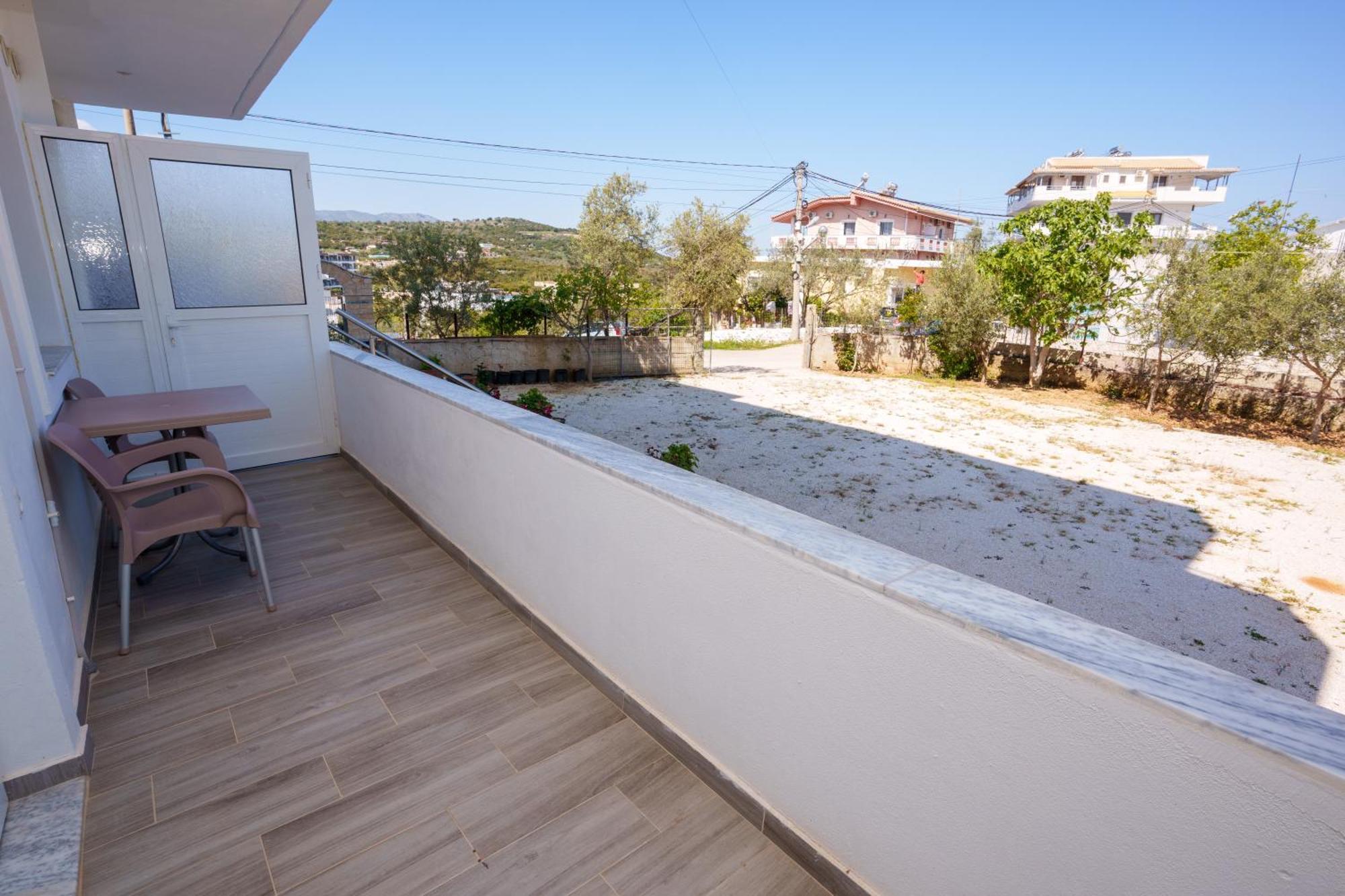 Near The Sea Apartments Nano Ksamil Eksteriør billede
